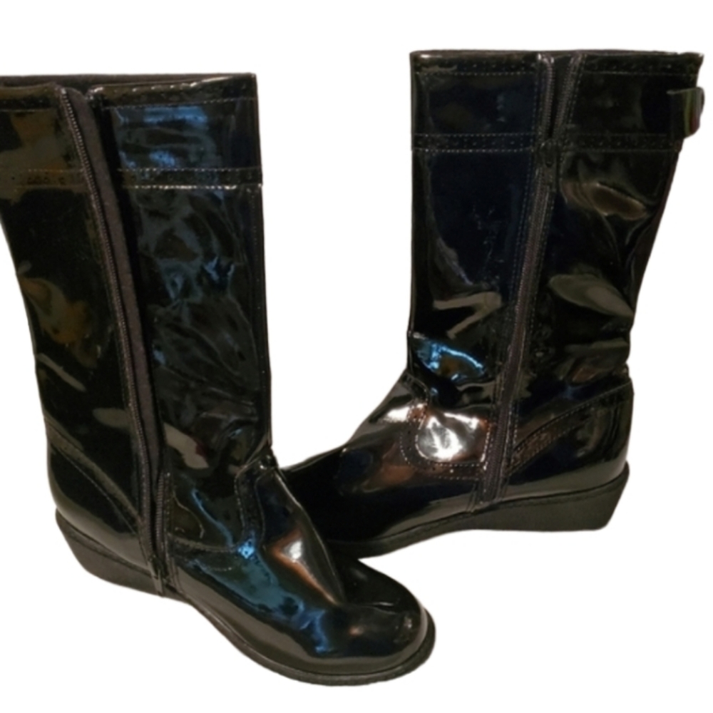 Gymboree Size 5 girl black patent boots back bow zip sides